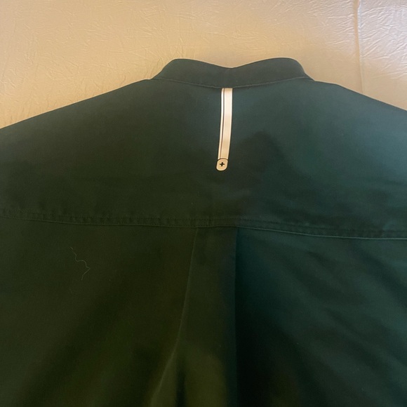 FIGS Women's Dark Green medical scrubs, jogger bottom, Women’s size small - Picture 7 of 8